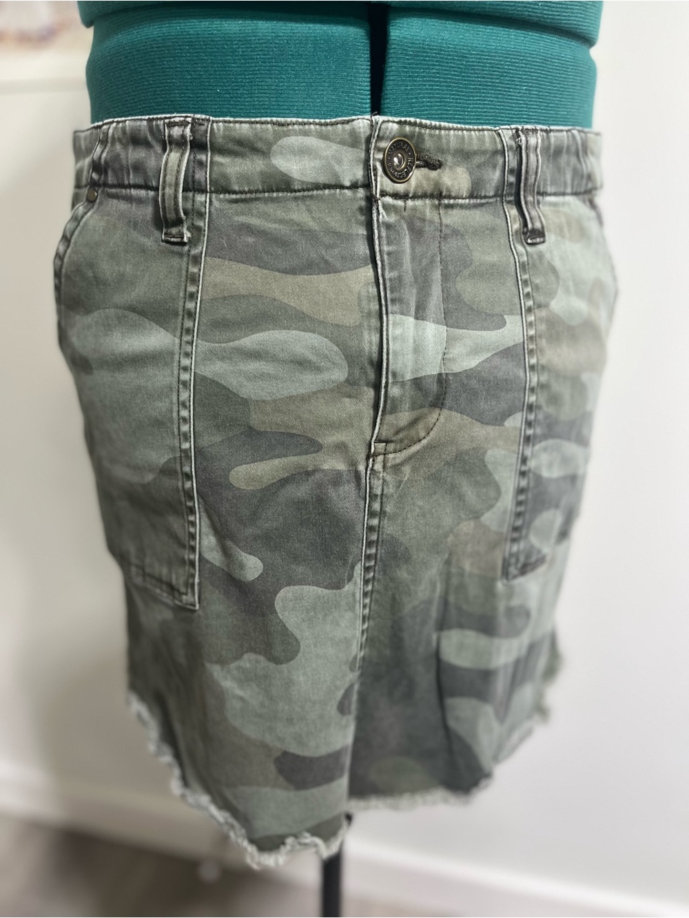 Natural Reflections Women’s Camo Cargo Shorts - Olive Gray